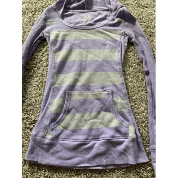 So Long Sleeve Kangroo Pouch Pull Over Long Hood T-Shirt Size XS Purple Gray - Picture 2 of 16